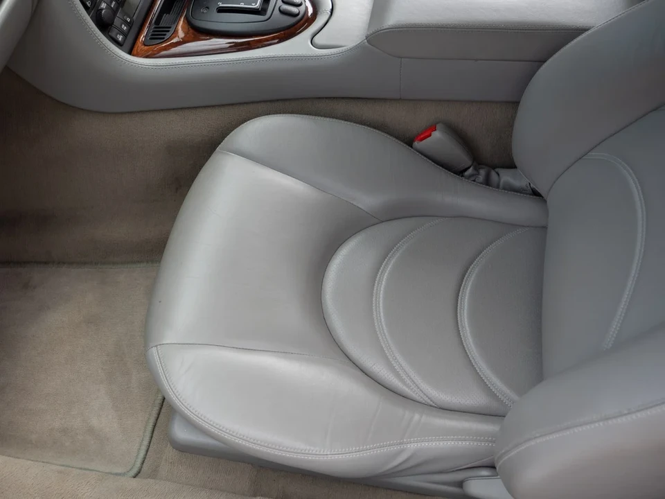 2002 Jaguar X100 XKR - Image 16 of 30