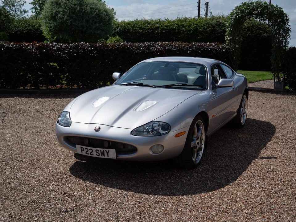 2002 Jaguar X100 XKR - Image 6 of 30
