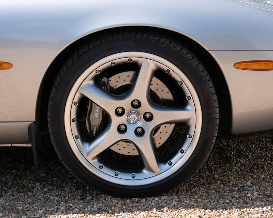 2002 Jaguar X100 XKR - Image 23 of 30