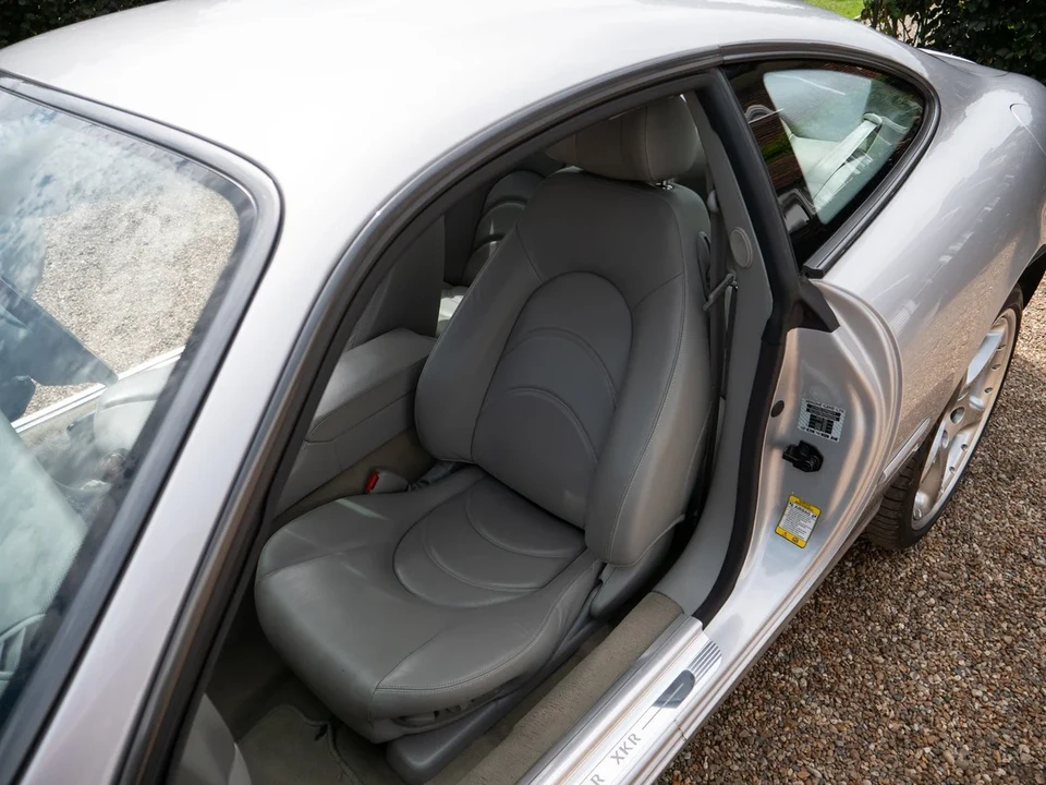 2002 Jaguar X100 XKR - Image 15 of 30