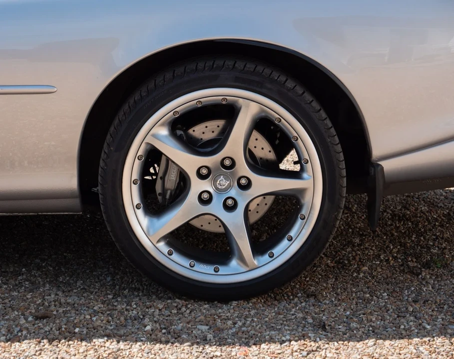 2002 Jaguar X100 XKR - Image 26 of 30