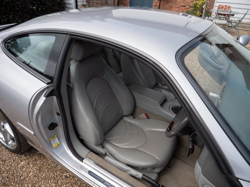 2002 Jaguar X100 XKR - Image 14 of 30