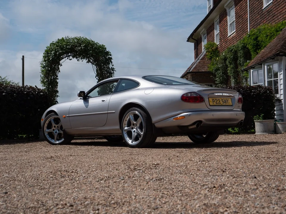 2002 Jaguar X100 XKR - Image 17 of 30
