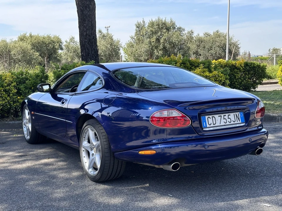 2002 Jaguar X100 XKR - Image 8 of 30