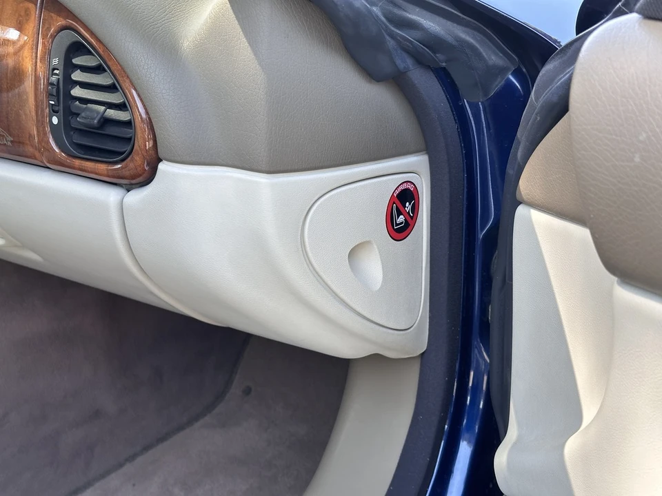 2002 Jaguar X100 XKR - Image 18 of 30
