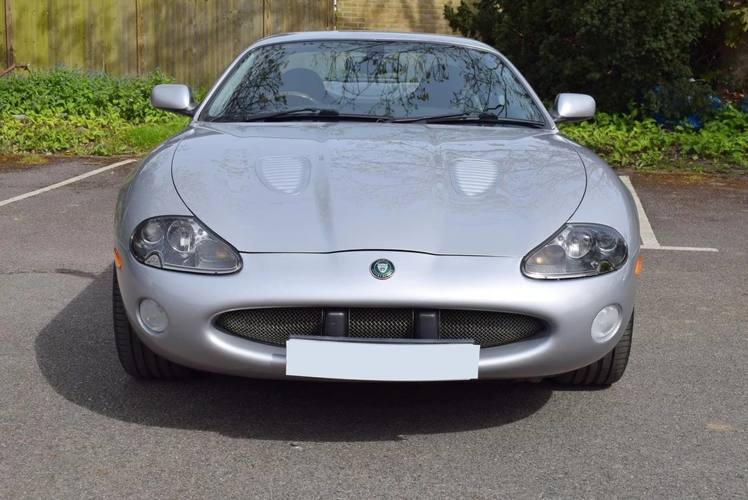 2002 Jaguar X100 XKR - Image 7 of 30