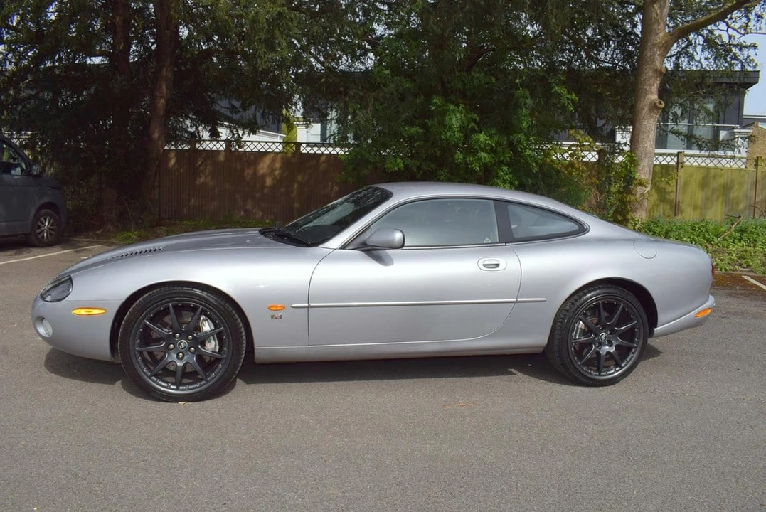 2002 Jaguar X100 XKR - Image 14 of 30