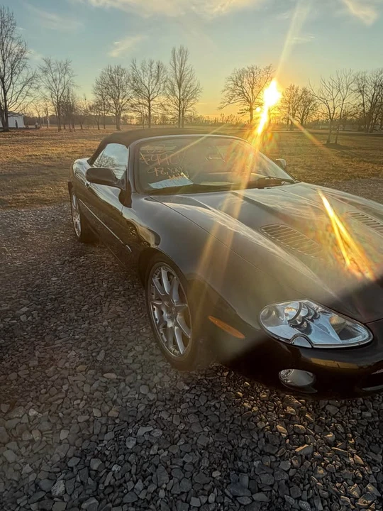 2002 Jaguar X100 XKR - Image 2 of 6