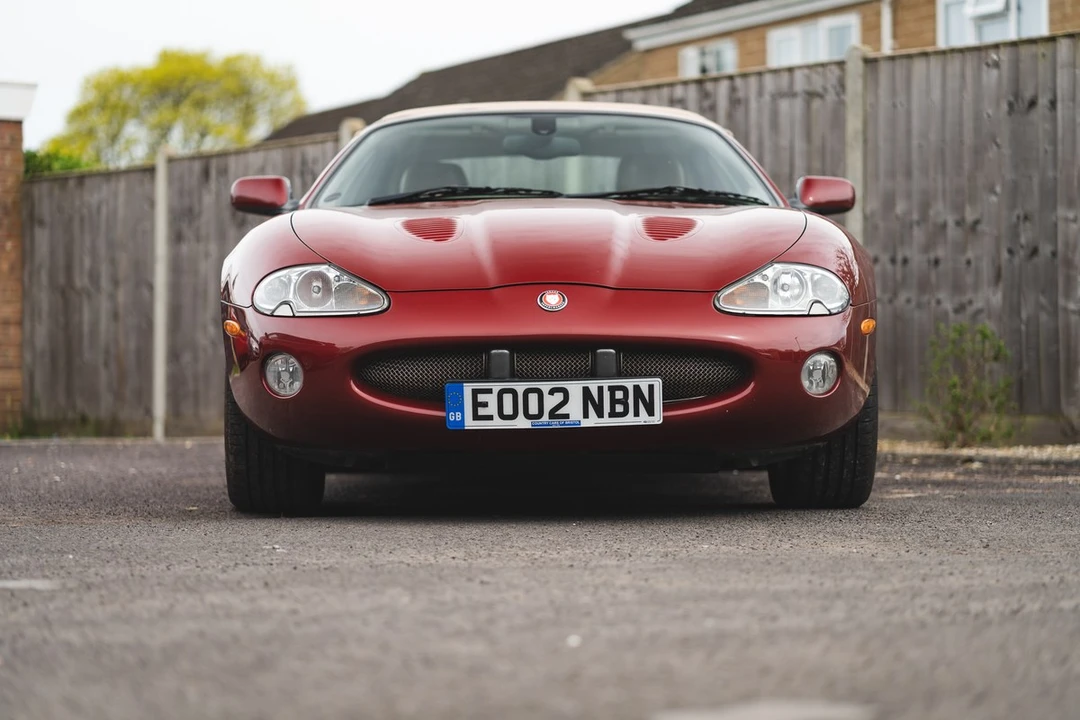 2002 Jaguar X100 XKR - Image 7 of 30