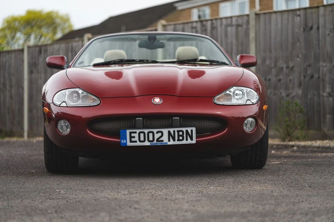 2002 Jaguar X100 XKR - Image 5 of 30