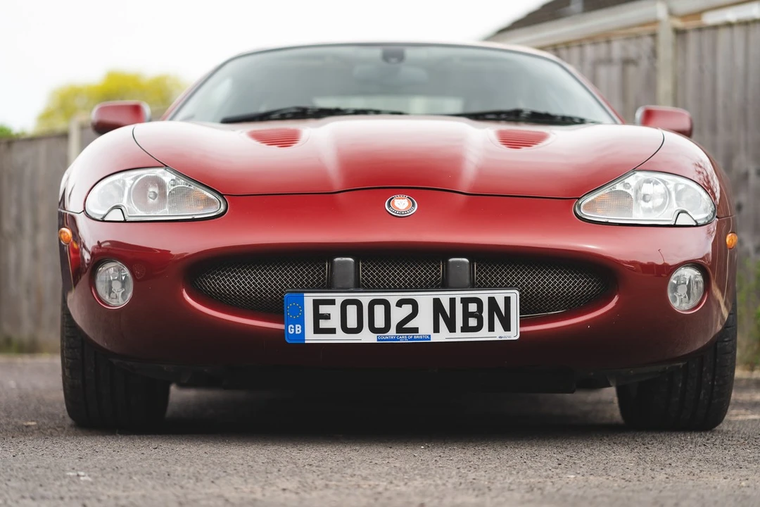 2002 Jaguar X100 XKR - Image 19 of 30