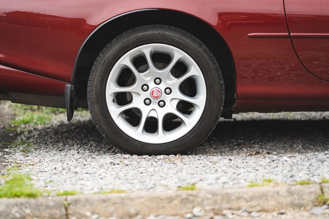 2002 Jaguar X100 XKR - Image 20 of 30