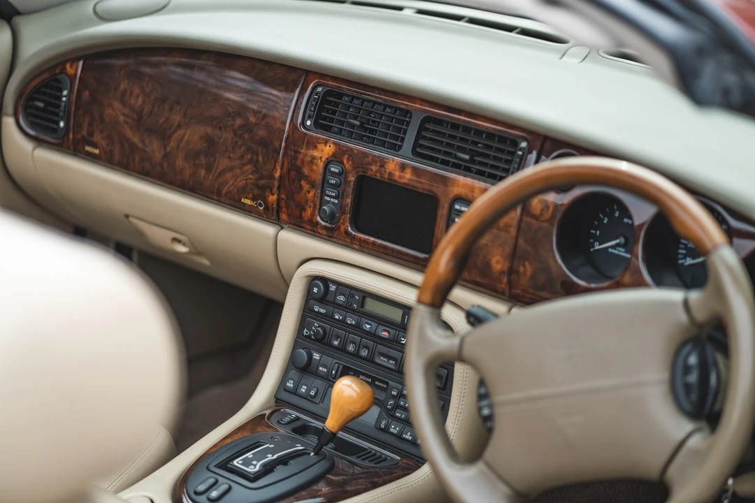 2002 Jaguar X100 XKR - Image 29 of 30