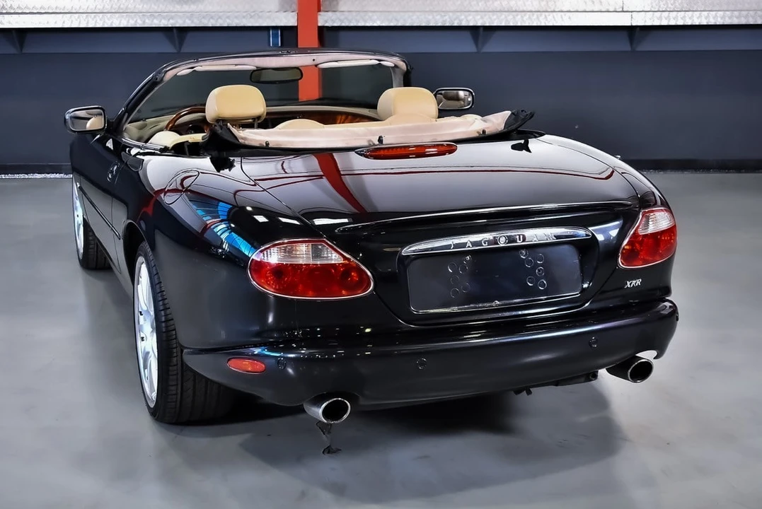 2002 Jaguar X100 XKR - Image 22 of 31