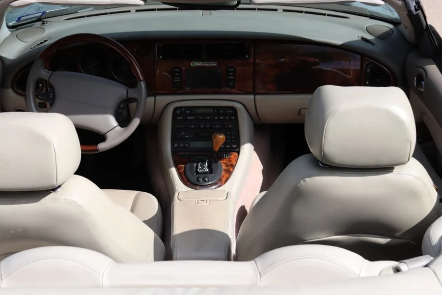 2002 Jaguar X100 XKR - Image 5 of 8