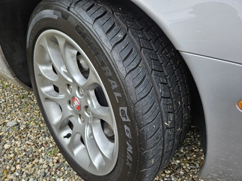 2002 Jaguar X100 XKR - Image 27 of 31