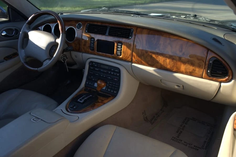2002 Jaguar X100 XKR - Image 17 of 25