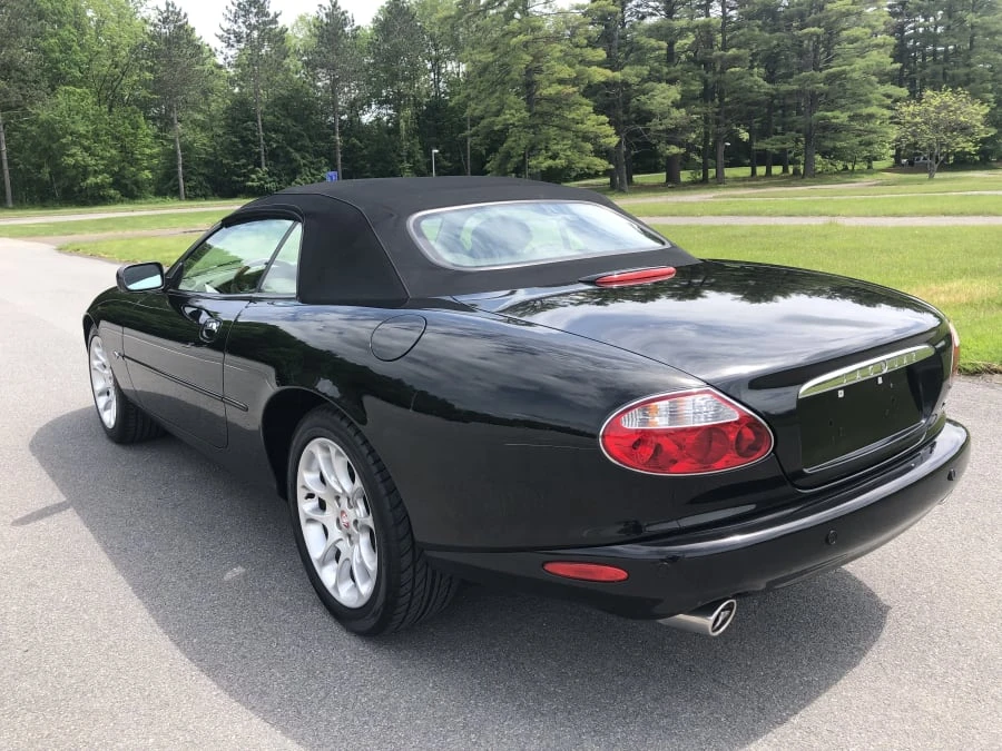 2002 Jaguar X100 XKR - Image 4 of 12