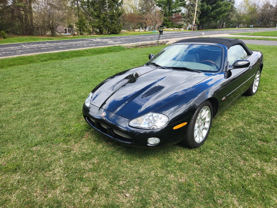 2002 Jaguar X100 XKR - Image 4 of 31