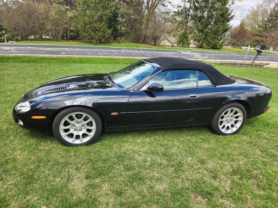 2002 Jaguar X100 XKR - Image 6 of 31