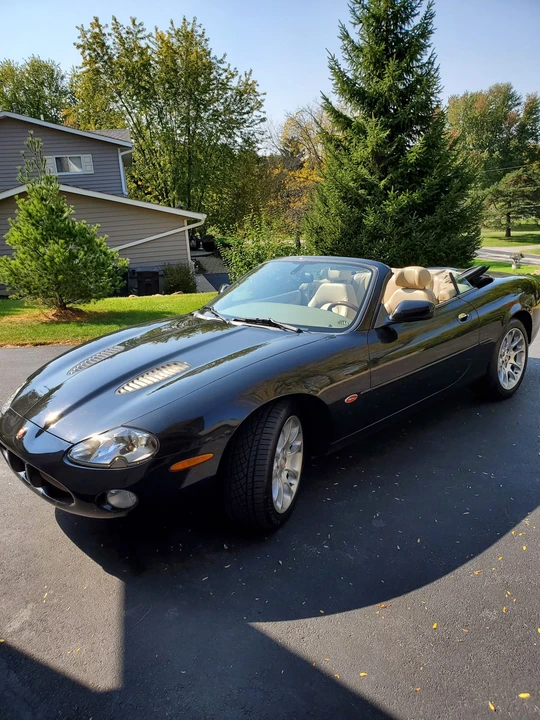 2002 Jaguar X100 XKR - Image 2 of 31