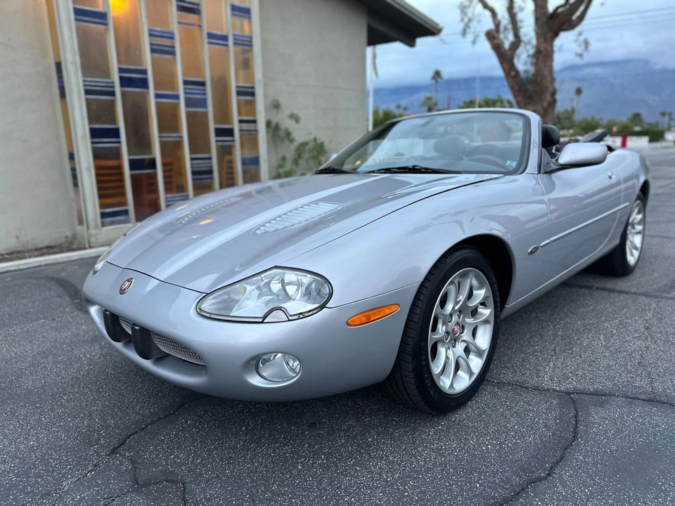 2002 Jaguar X100 XKR - Image 17 of 31