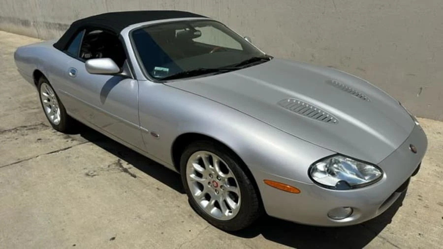 2002 Jaguar X100 XKR - Image 4 of 15