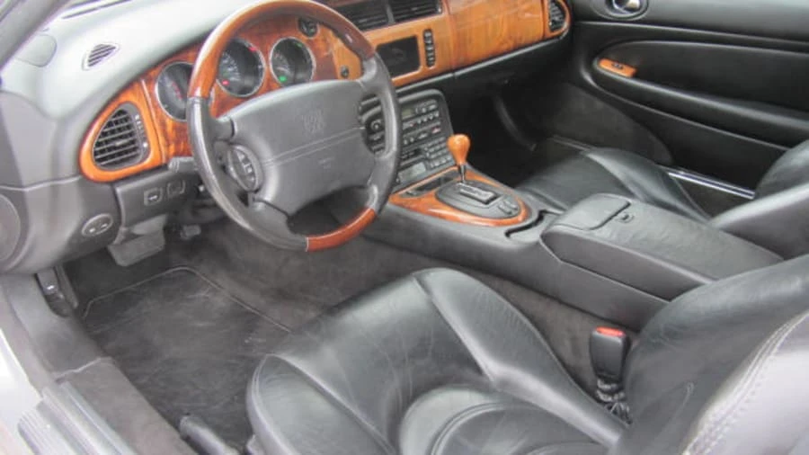 2002 Jaguar X100 XKR - Image 4 of 8