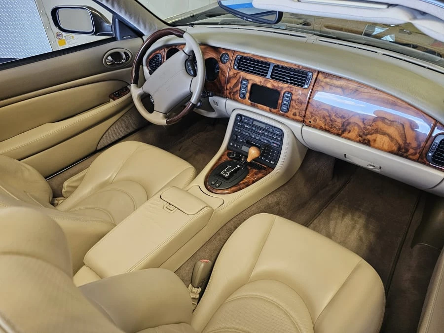 2002 Jaguar X100 XKR - Image 5 of 8