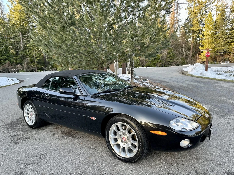 2002 Jaguar X100 XKR - Image 3 of 31