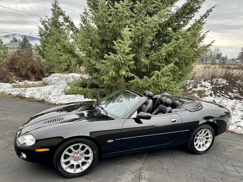 2002 Jaguar X100 XKR - Image 23 of 31