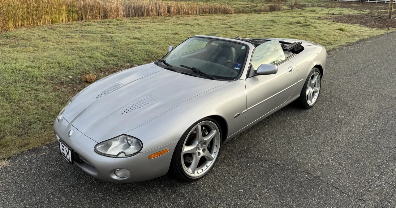 2002 Jaguar X100 XKR - Image 5 of 31