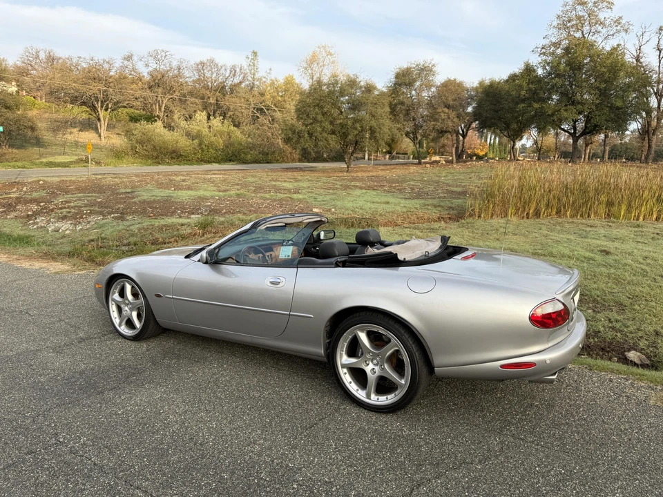 2002 Jaguar X100 XKR - Image 8 of 31