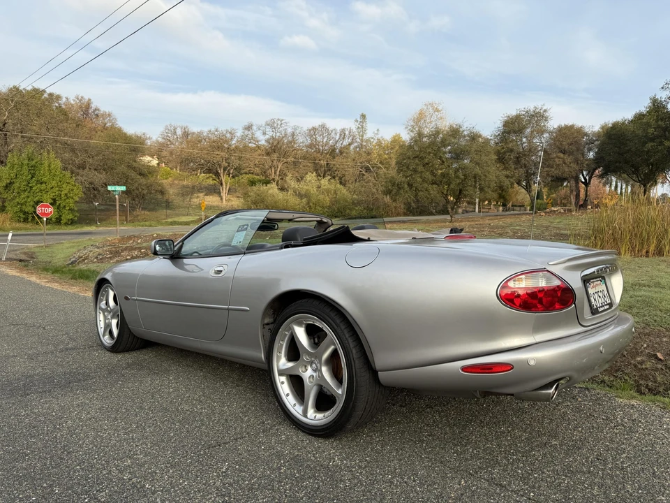 2002 Jaguar X100 XKR - Image 10 of 31