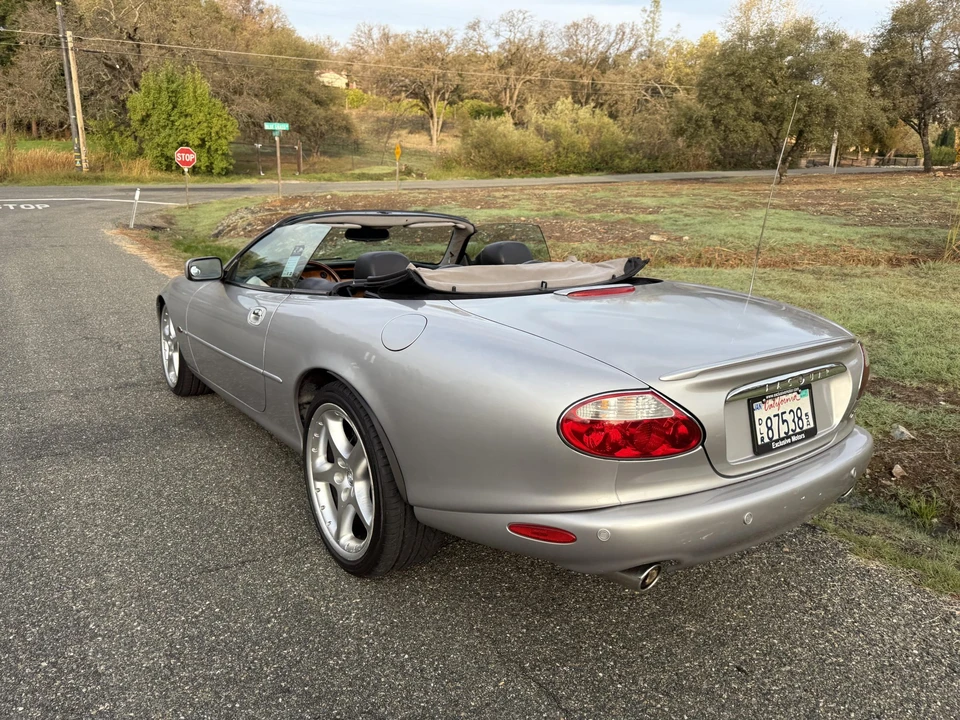 2002 Jaguar X100 XKR - Image 11 of 31
