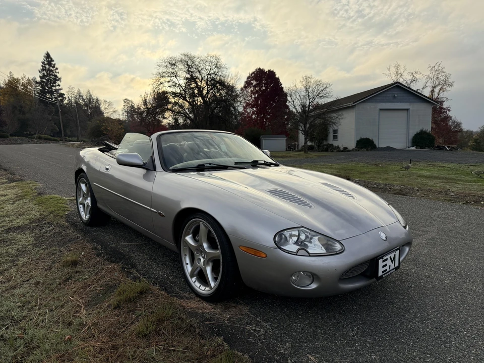 2002 Jaguar X100 XKR - Image 16 of 31