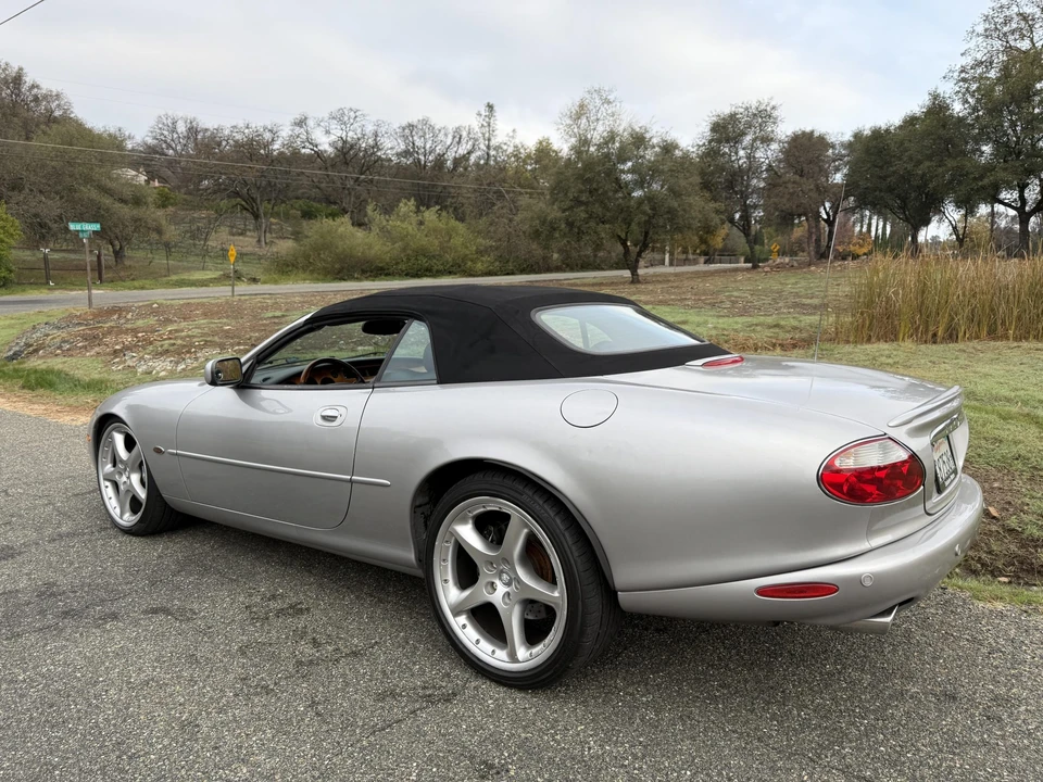 2002 Jaguar X100 XKR - Image 24 of 31
