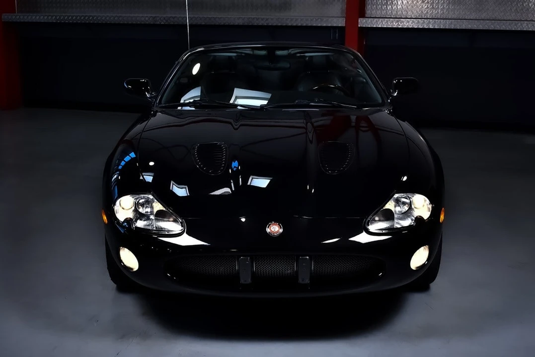 2002 Jaguar X100 XKR - Image 3 of 30