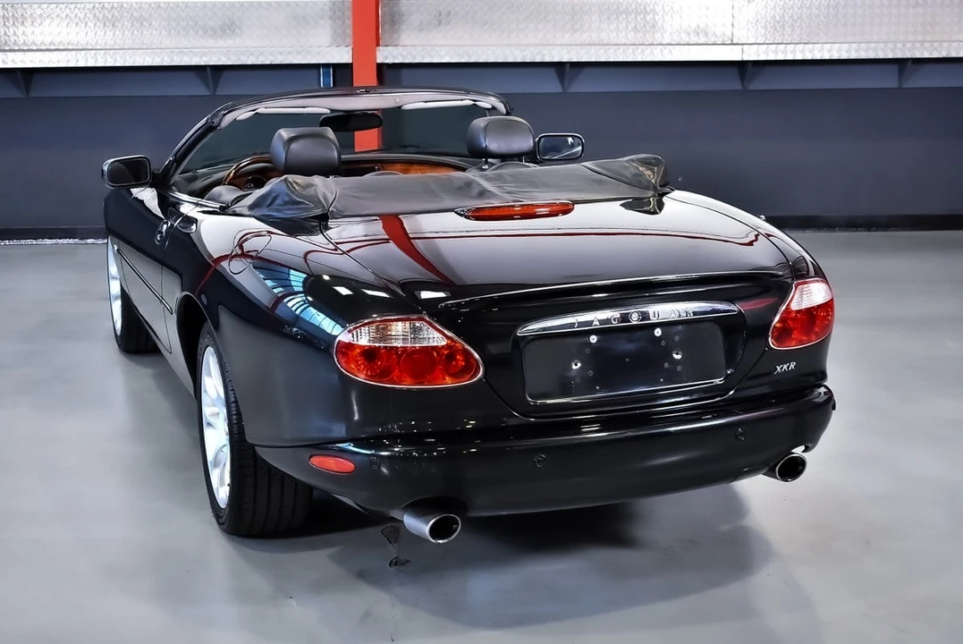 2002 Jaguar X100 XKR - Image 18 of 30