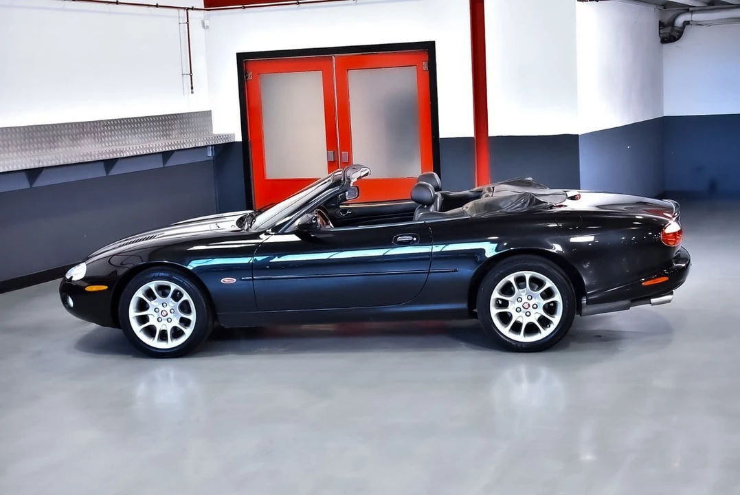 2002 Jaguar X100 XKR - Image 21 of 30
