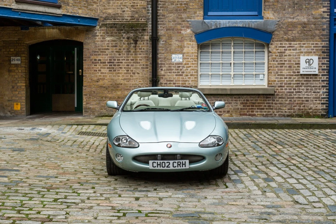 2002 Jaguar X100 XKR - Image 6 of 30