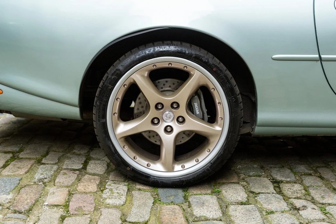 2002 Jaguar X100 XKR - Image 26 of 30
