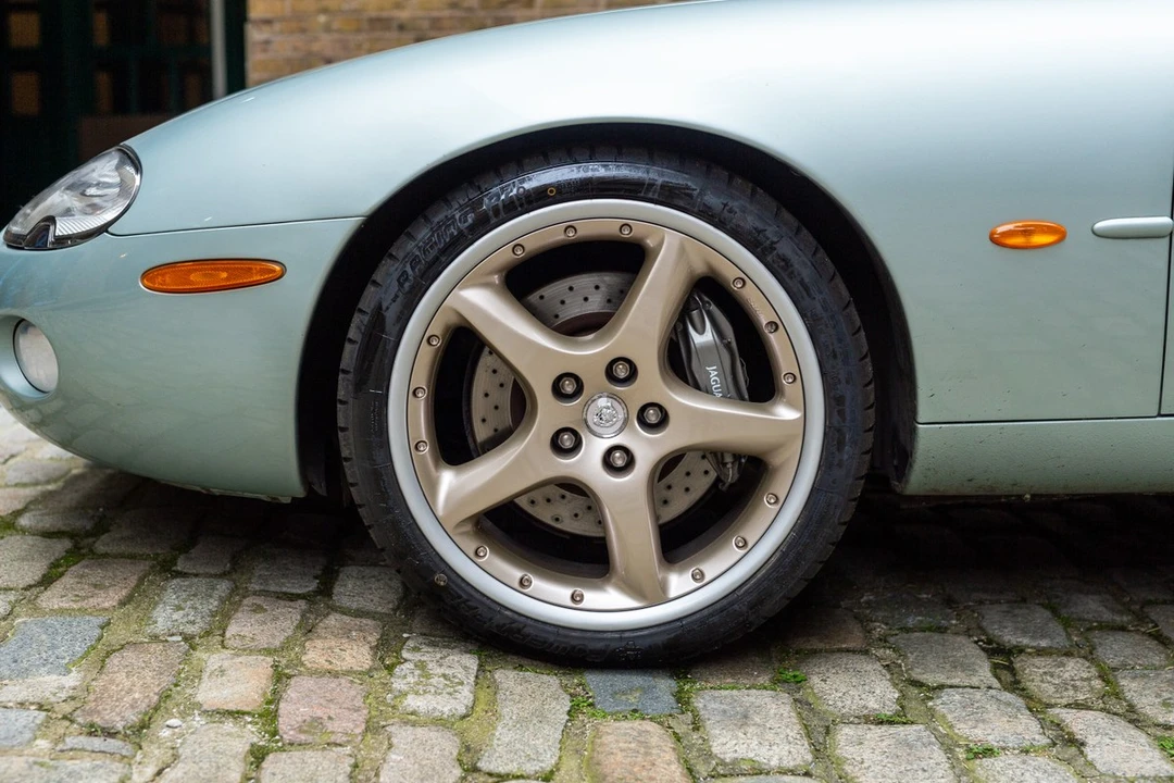 2002 Jaguar X100 XKR - Image 28 of 30