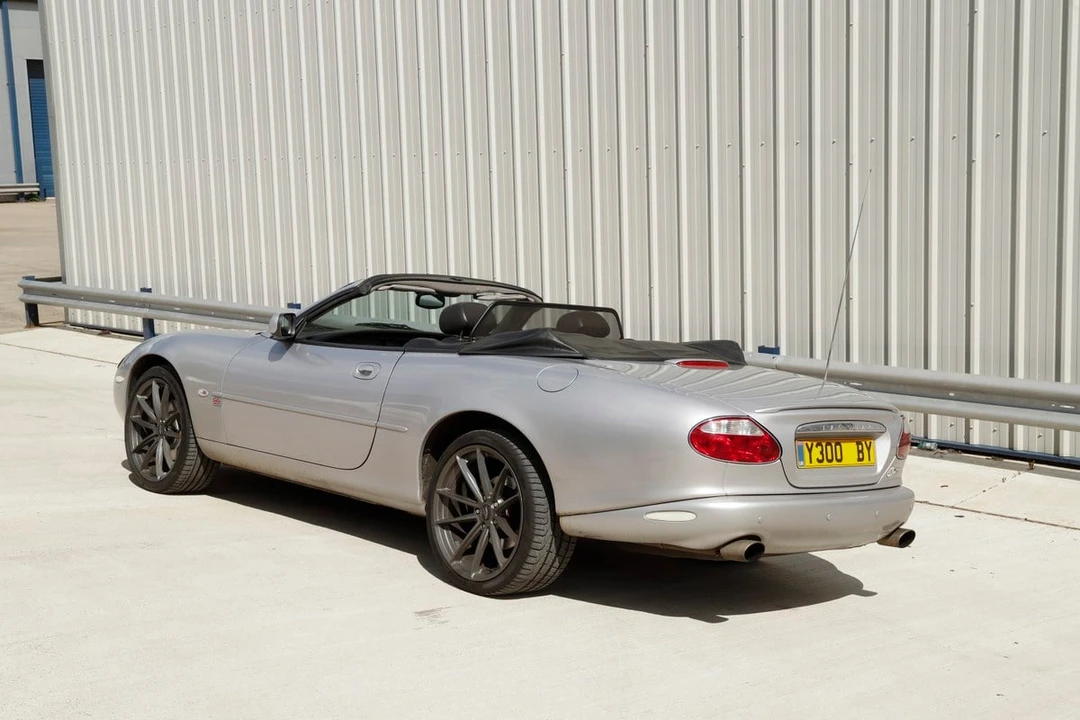 2002 Jaguar X100 XKR - Image 13 of 31