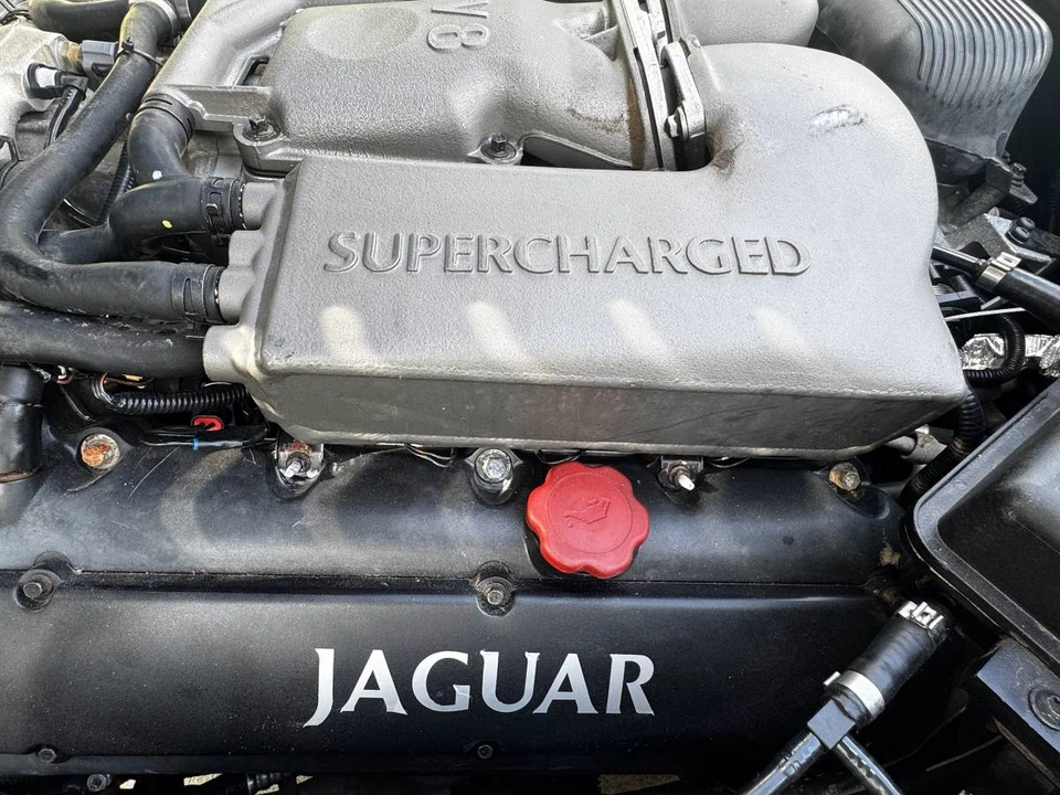 2002 Jaguar X100 XKR - Image 3 of 15