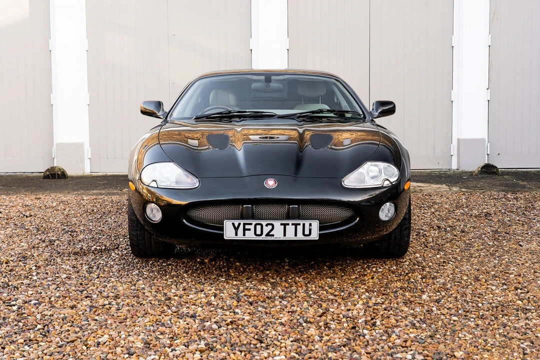 2002 Jaguar X100 XKR - Image 15 of 30