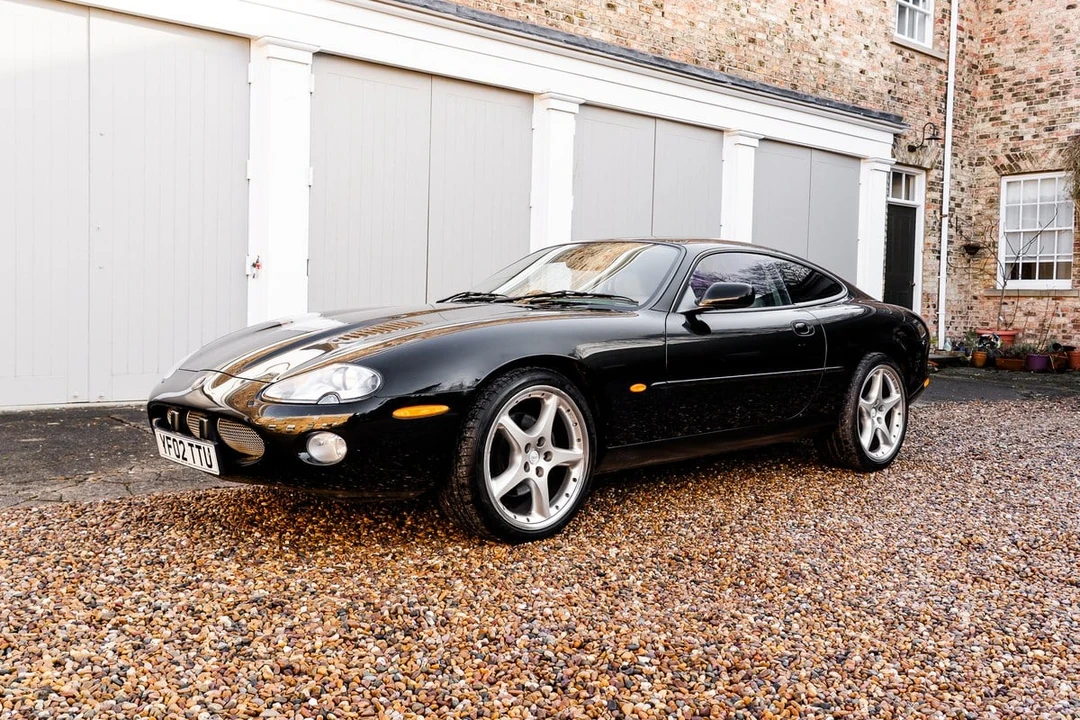 2002 Jaguar X100 XKR - Image 5 of 30