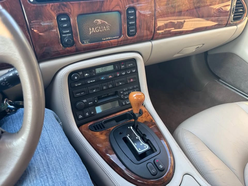 2002 Jaguar X100 XKR - Image 14 of 15
