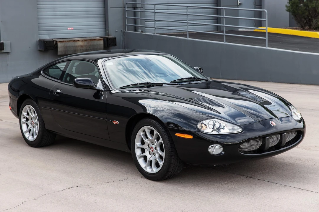 2002 Jaguar X100 XKR - Image 13 of 31