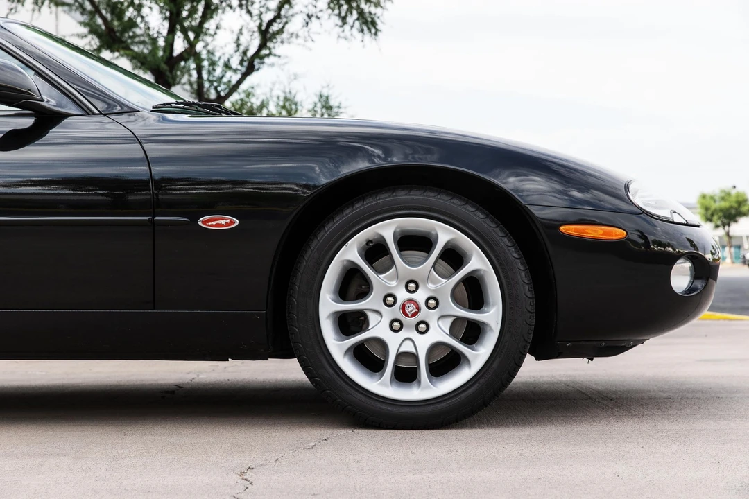2002 Jaguar X100 XKR - Image 22 of 31